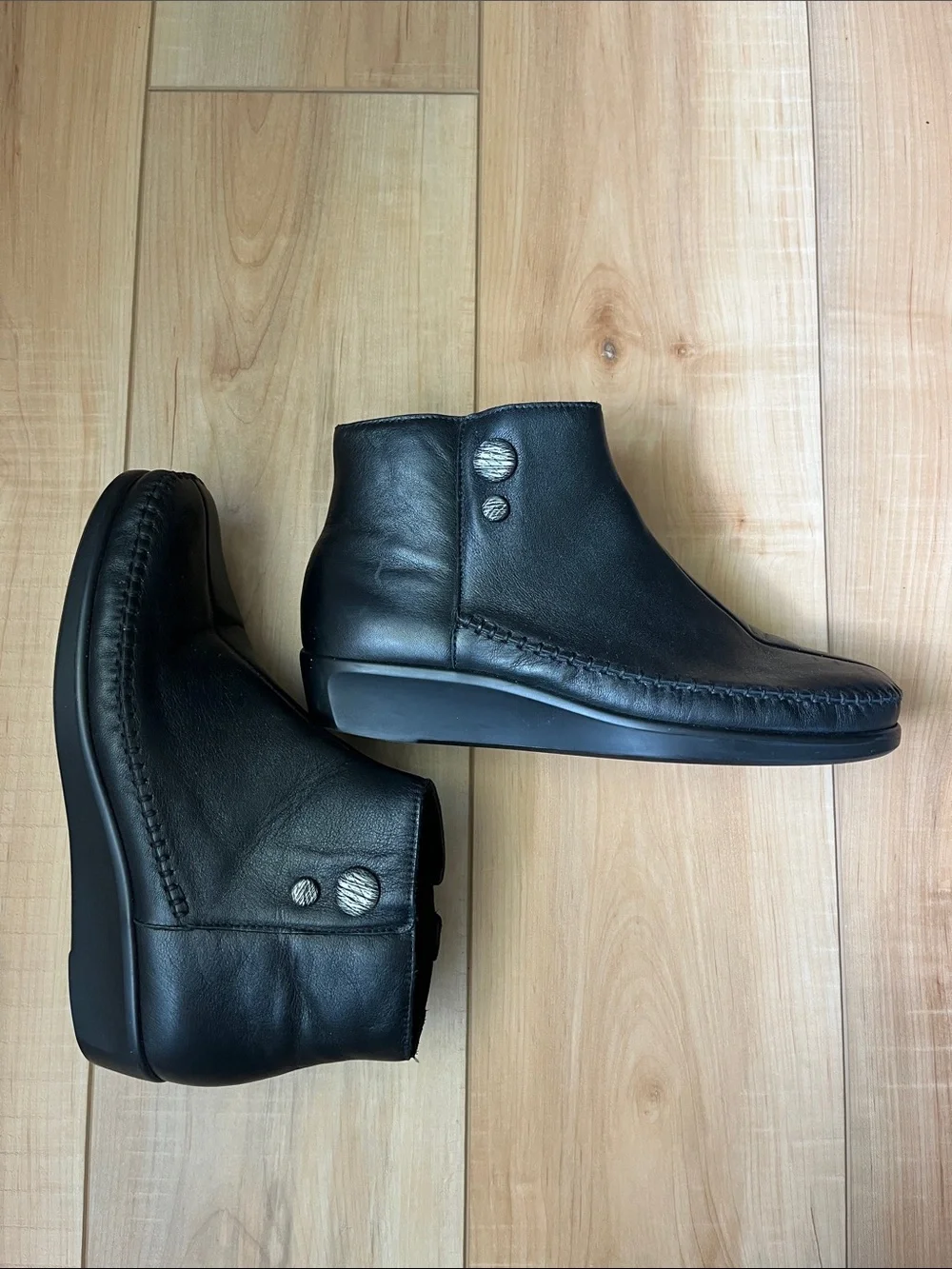 Women’s Black Leather Ankle Boots - Classic Slip-On Comfort